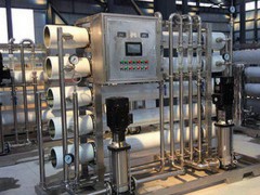 長(zhǎng)春大型水廠純凈水設(shè)備維護(hù)現(xiàn)場(chǎng) (173播放)