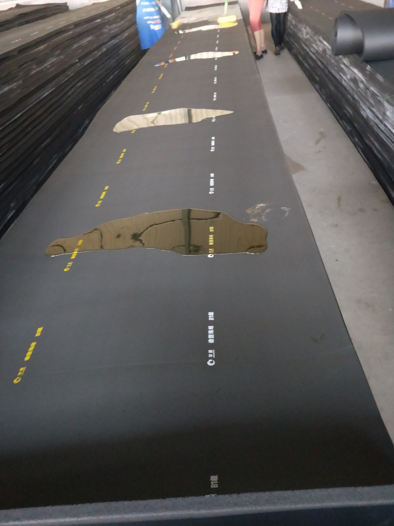 橡塑保溫板價(jià)格怎么計(jì)算