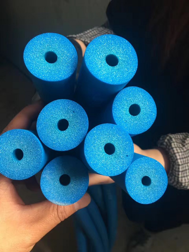 華美鋁箔橡塑保溫管價(jià)格行情