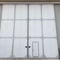 生產(chǎn)和銷售工業(yè)門、工業(yè)門、大型工業(yè)門、工業(yè)提升門、工業(yè)滑升門、工業(yè)平移門、工業(yè)折疊門、機(jī)庫門、垂直提升門、提升轉(zhuǎn)折門、工廠廠房門、廠房大門