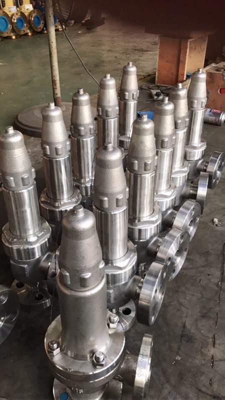 安全閥3.帶散熱器彈簧全啟式安全閥j3